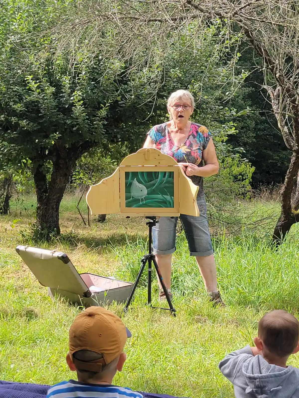 Kamishibaï sur le cycle de l'eau raconté par Michèle